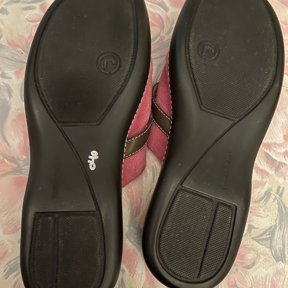 Rockport, Pink Suede, slip-on, shoes. Size 11M. Great condition. - Picture 3 of 4